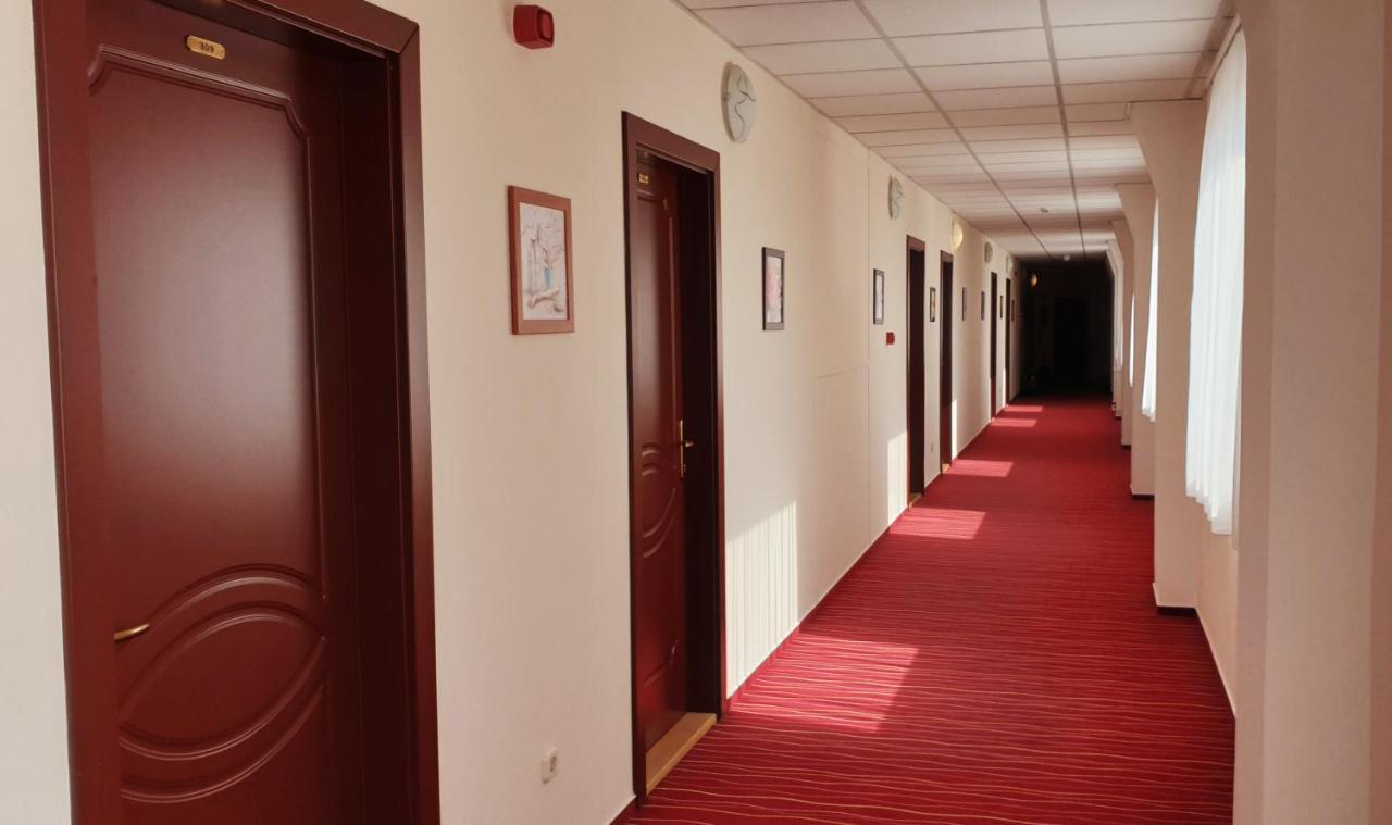 Diana Club Hotel Budapest Exterior foto